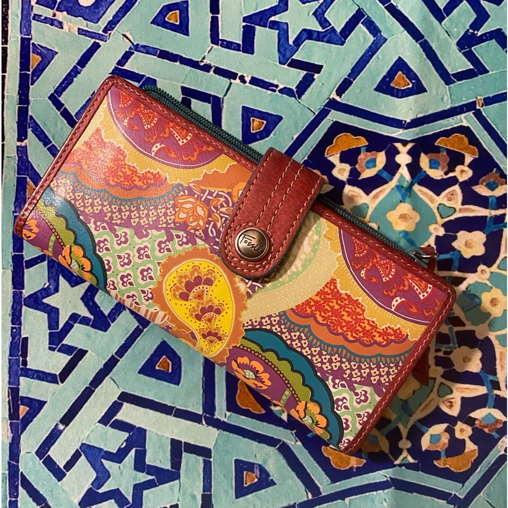 Fossil Leather Wallet